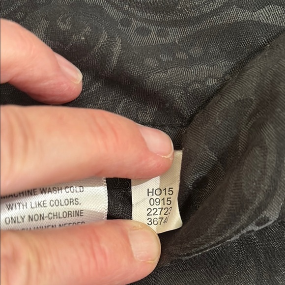 Tasso Elba black paisley dress/casual shirt. Men L. Excellent condition. Sharp! - Picture 9 of 9